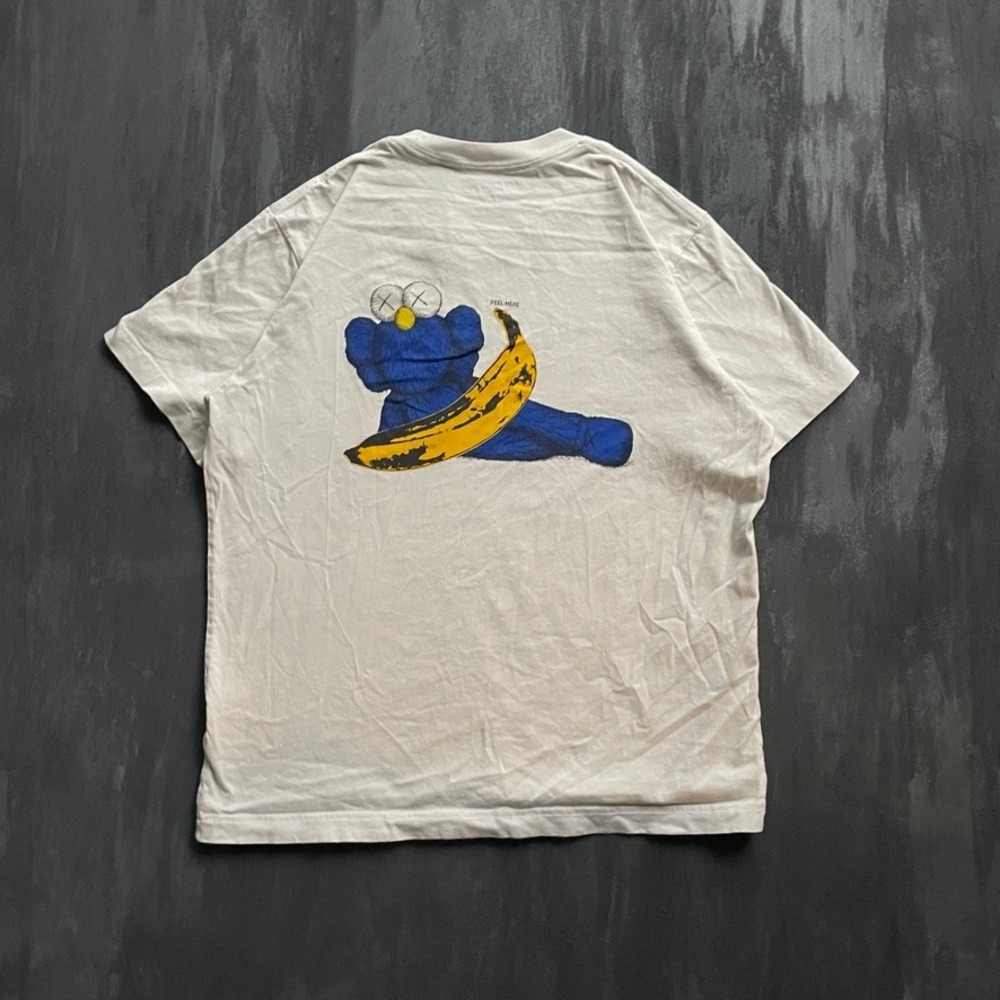 KAWS Andy Warhol T-Shirt Mens S White Banana Uniqlo UT